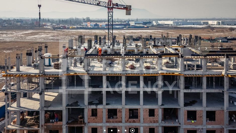 Vânzare, apartament cu o cameră, zona Tractorul - Poză 3