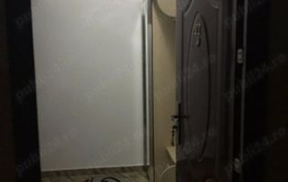 Inchiriez apartament zona Nicolina