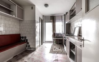 Apartament spatios in centrul orasului Chisineu Cris - Poză 5