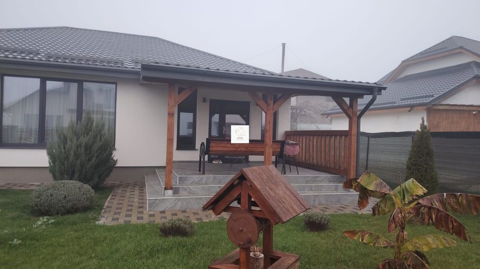 Casa 4 camere Manastirea Crevedia - Poză 1