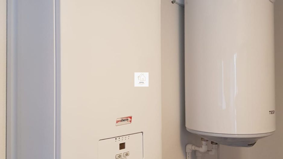 Refugiu la munte - casă cu 3070 mp teren și vedere spre Vârful Rânca - Poză 12