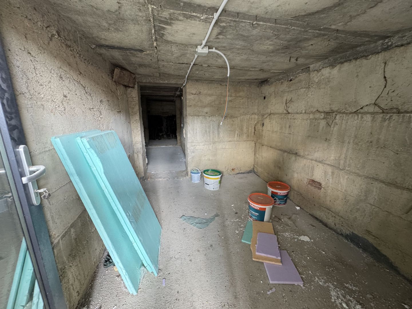 Individuala Sanmihaiu Roman P+M,5 Camere,2 Bai,Pivnita,Toate Utilitatile,Asfalt - Poză 9