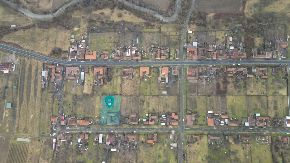 Casă impresionantă, cu anexe în Dezna-Moneasa! - Poză 37