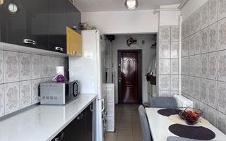 Primitor și luminos! Vânzare apartament cu 2 camere în M6, Târgoviște. - Poză 6