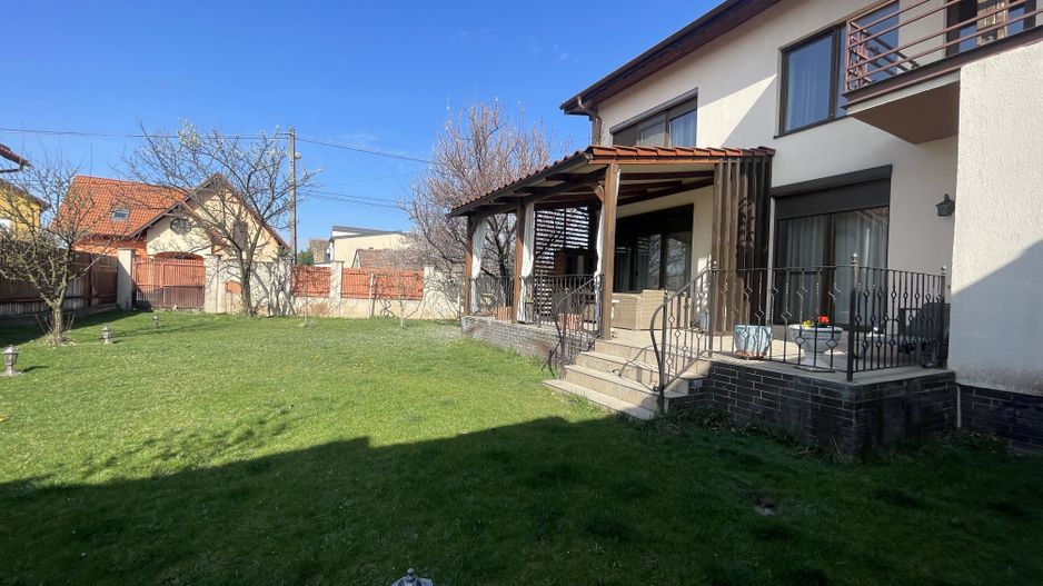 Casa eleganta si luminoasa,situata in zona de case -Mehala - Poză 38