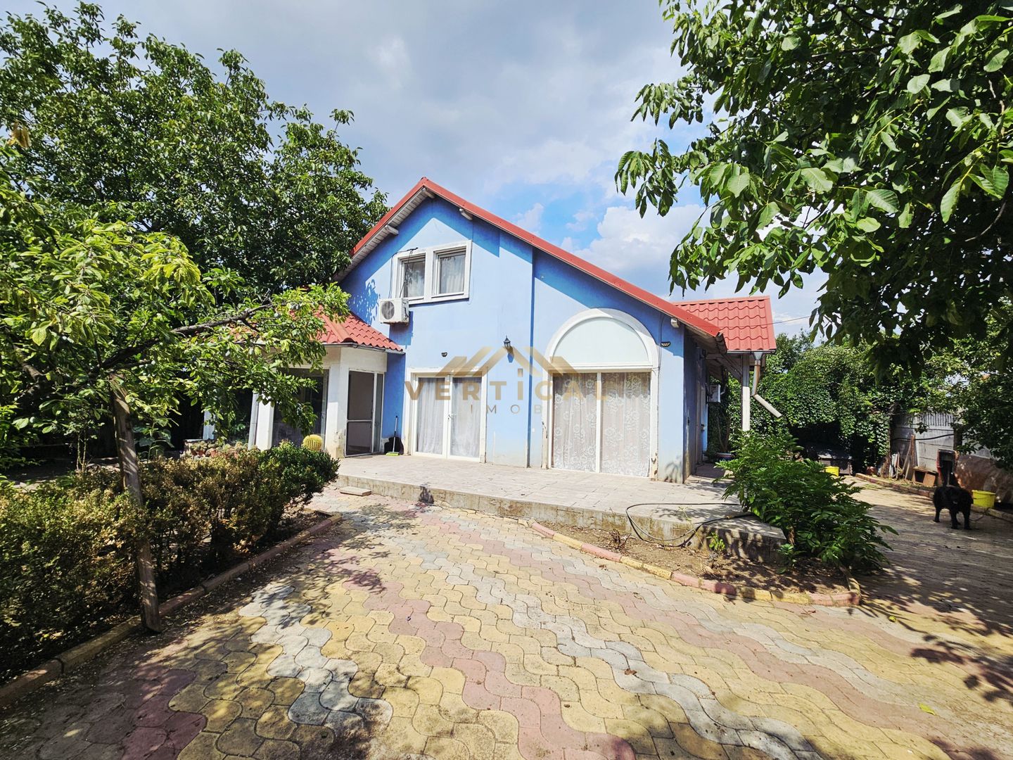 Casa individuala cu teren generos de 557 mp - comuna Berceni - Poză 4