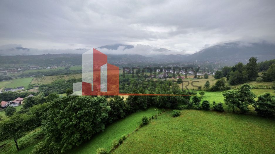 Vilă in Bran cu teren de 28.000 mp și priveliște spectaculoasa - Poză 35