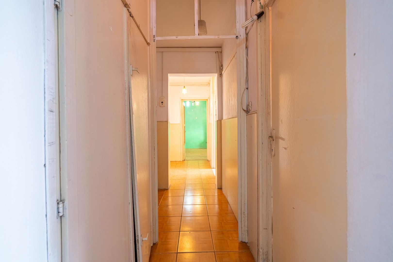 Apartament 4 camere - 105 mp - Micalaca - etaj intermediar- COMISION 0 - Poză 5