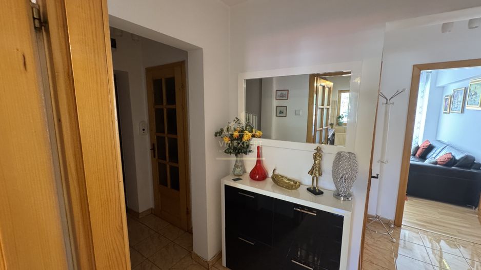 APARTAMENT 3 CAMERE CAMPULUNG, ETAJ 3, ULTRACENTRAL - Poză 14