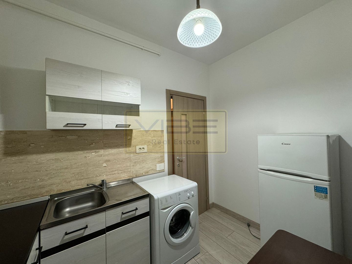 Apartament 1 camera decomandat Newton Nicolina - Poză 10