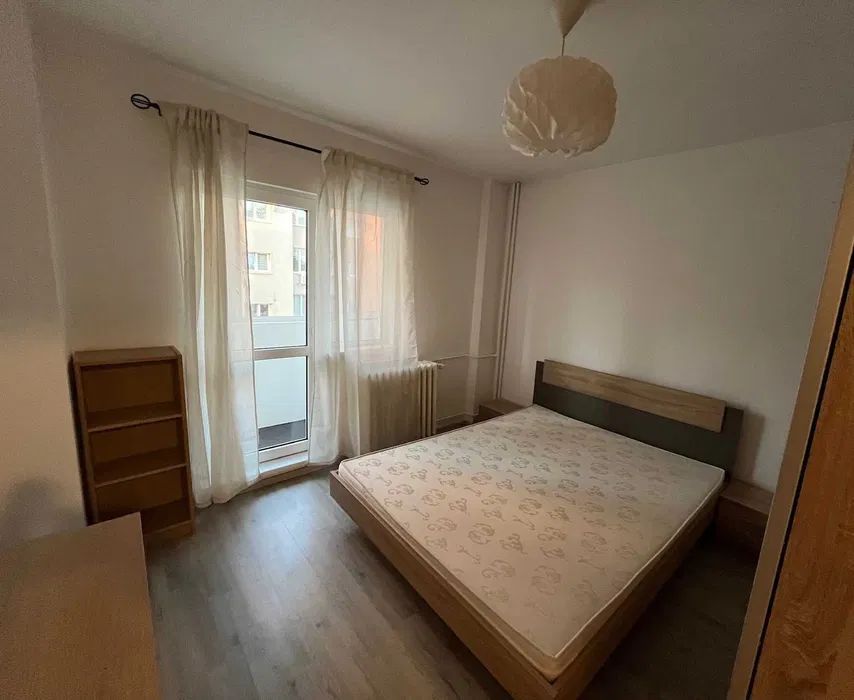 APARTAMENT SPATIOS ZONA MOSILOR - Poză 3