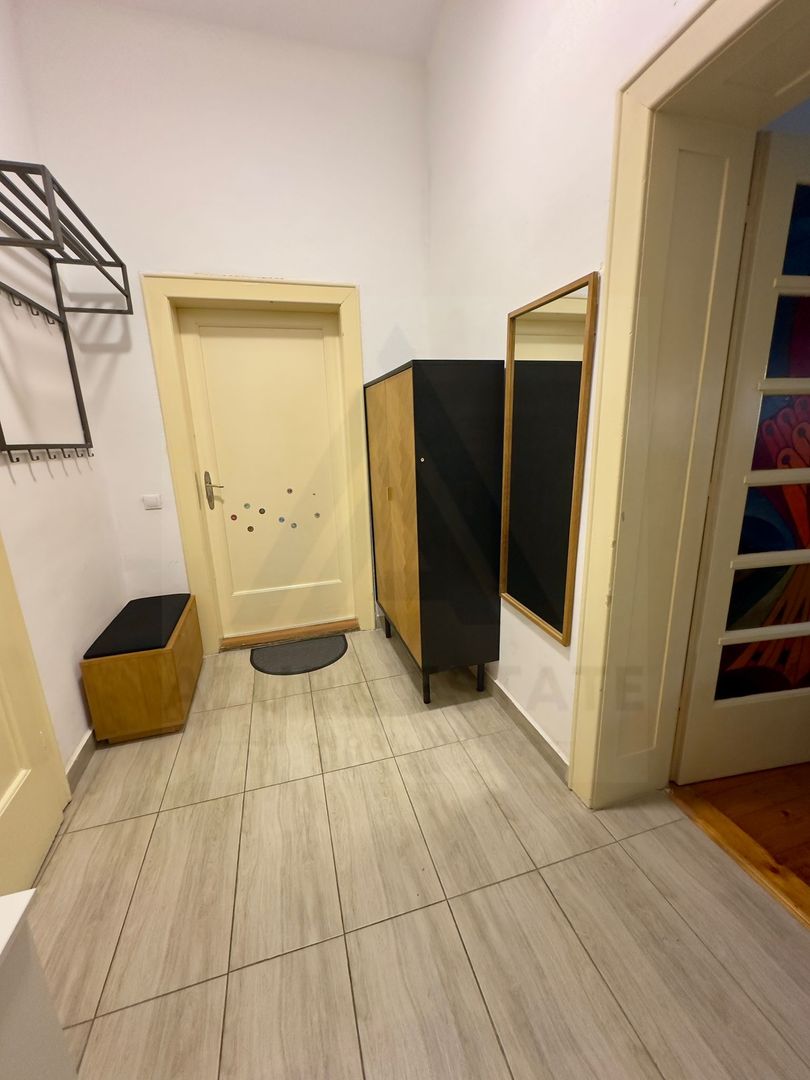 Apartament la casa 76 mp utili terasa curte si pivnita zona Lupeni - Poză 11