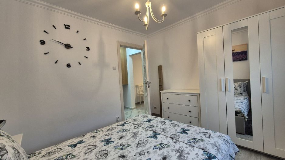 Apartament cu 2 camere - str. Luica - Poză 5