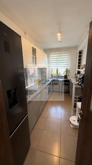 2 Camere - 51MP | Decomandat | 2017 | 2/3 | M Pacii - 10 minute - Poză 6
