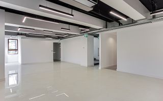 Spațiu modern de inchiriat destinat clinicilor sau companiilor - Poză 7