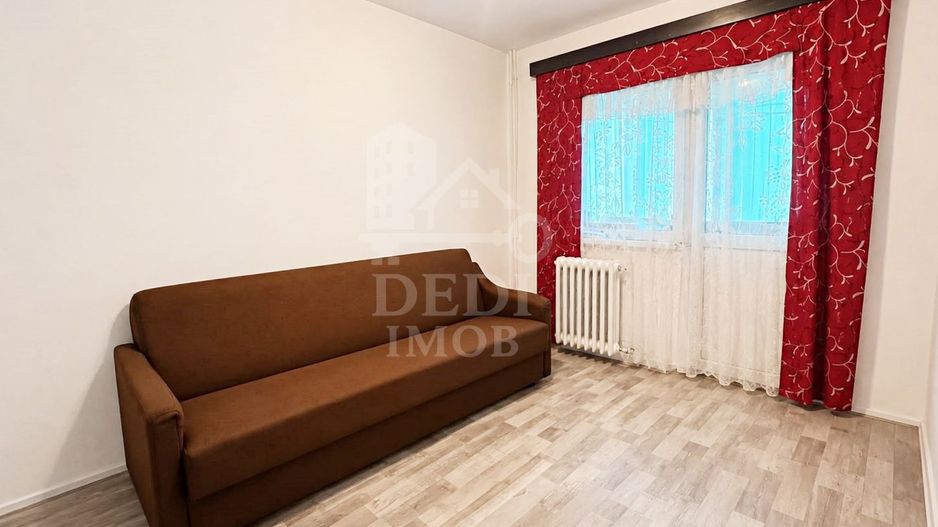 Apartament cu 2 camere de vanzare zona Rogerius, Oradea - Poză 4