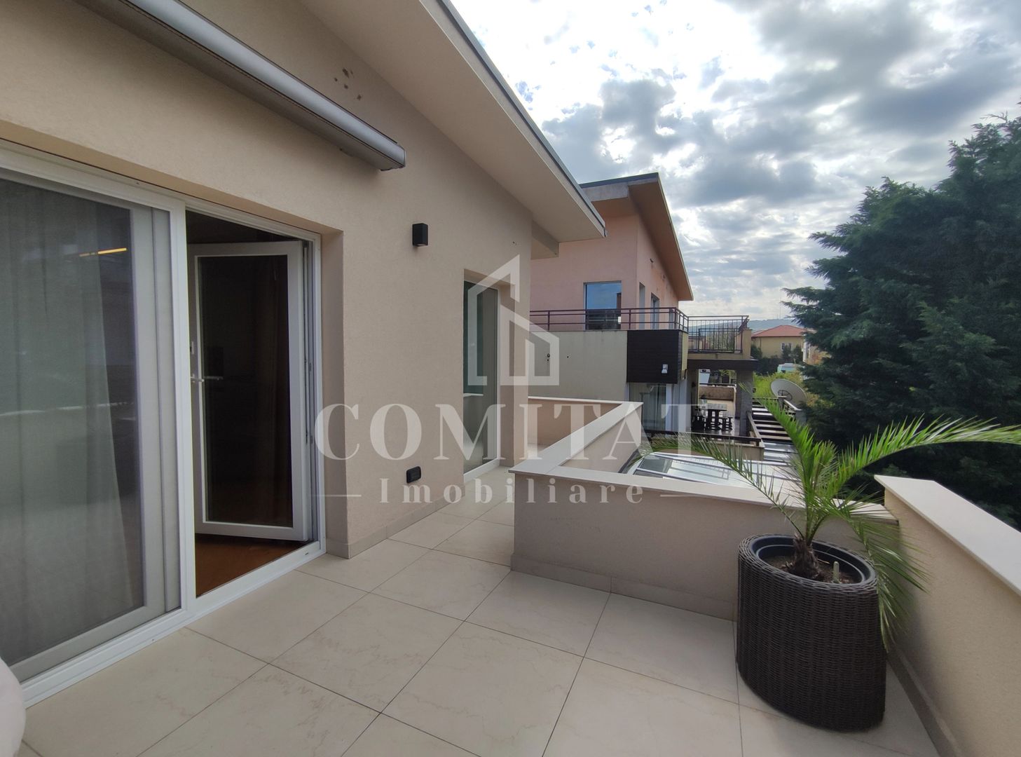 Apartament cu 3 camere cu finisaje moderne | Zona Grand Hotel Italia - Poză 10