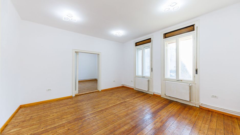 Casă Individuală pentru Birouri - Central, Timișoara | Curte 726 mp - Poză 6