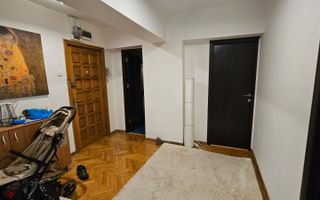 DE VÂNZARE APARTAMENT 3 CAMERE – CALEA VICTORIEI – BLOC REABILITAT - Poză 12