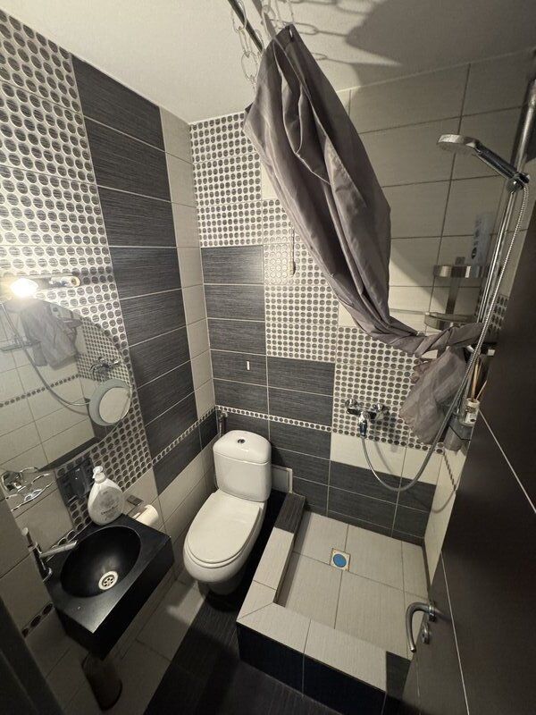 Apartament elegant 3 camere, 110 mp, vedere panoramică pe Bulevardul Decebal - Poză 11