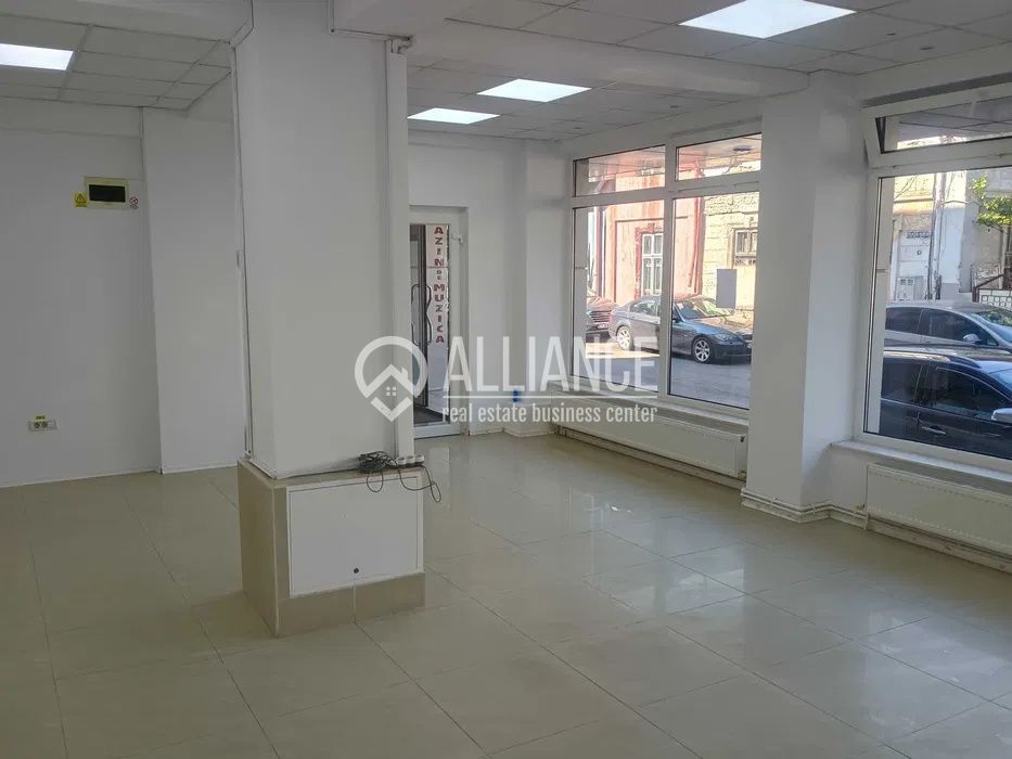 CENTRU (COD10) - Spatiu comercial / birouri de inchiriat - Poză 1