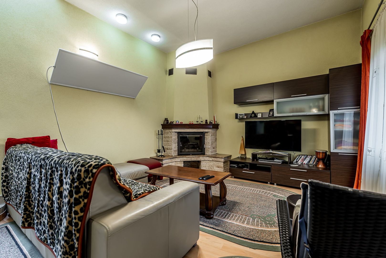 Spațiu comercial,  hala, si un penthouse în centrul Aradului Nou - Poză 6