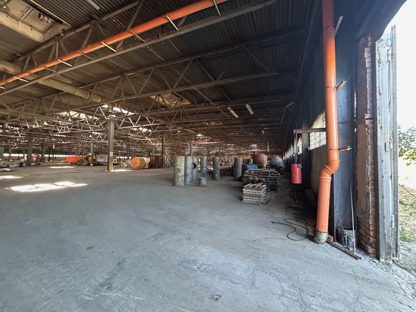 Chirie Spatii industriale 1500-80000 m² - Poză 7