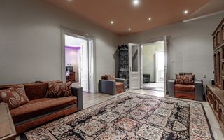 Locuință spațioasă cu grădină mare în Aradul Nou, calea Timișorii - Poză 1