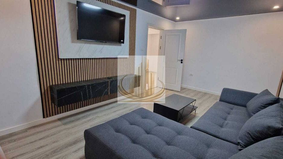 Apartament 3 camere Parter Lipovei 68mp - Poză 1