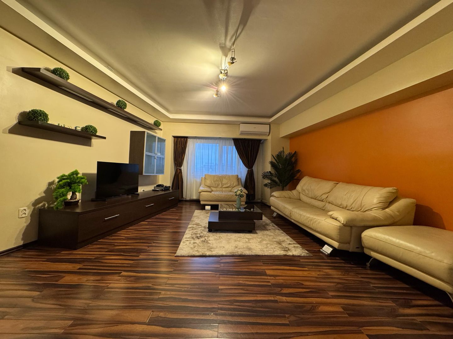 4 camere| 104 mp utili| UNIRII - Poză 2