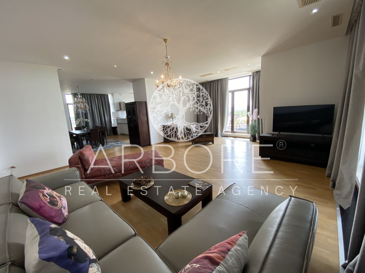 Penthouse 5 camere 250 mp lângă Ambasada SUA , zona Băneasa București - Poză 5