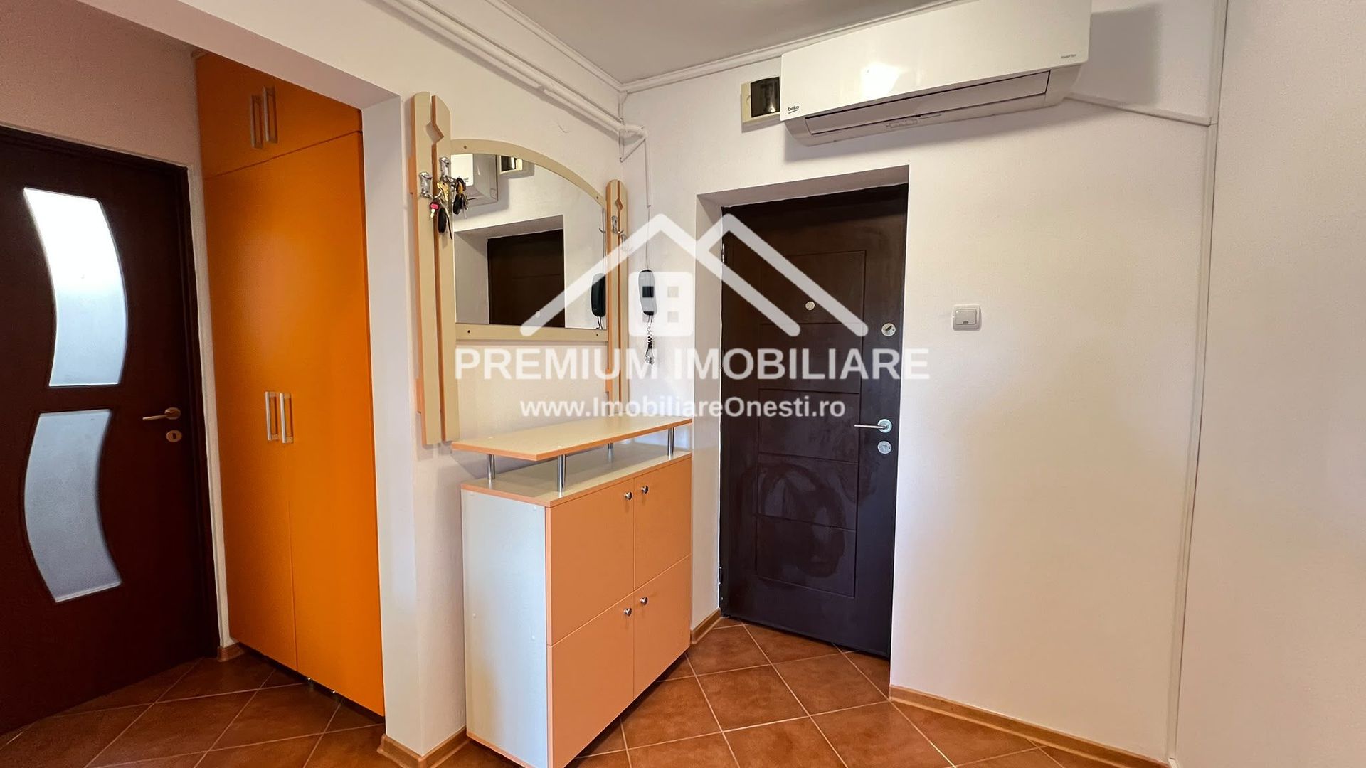 Apartament 2 camere decomandate Zona de Sus - Poză 5