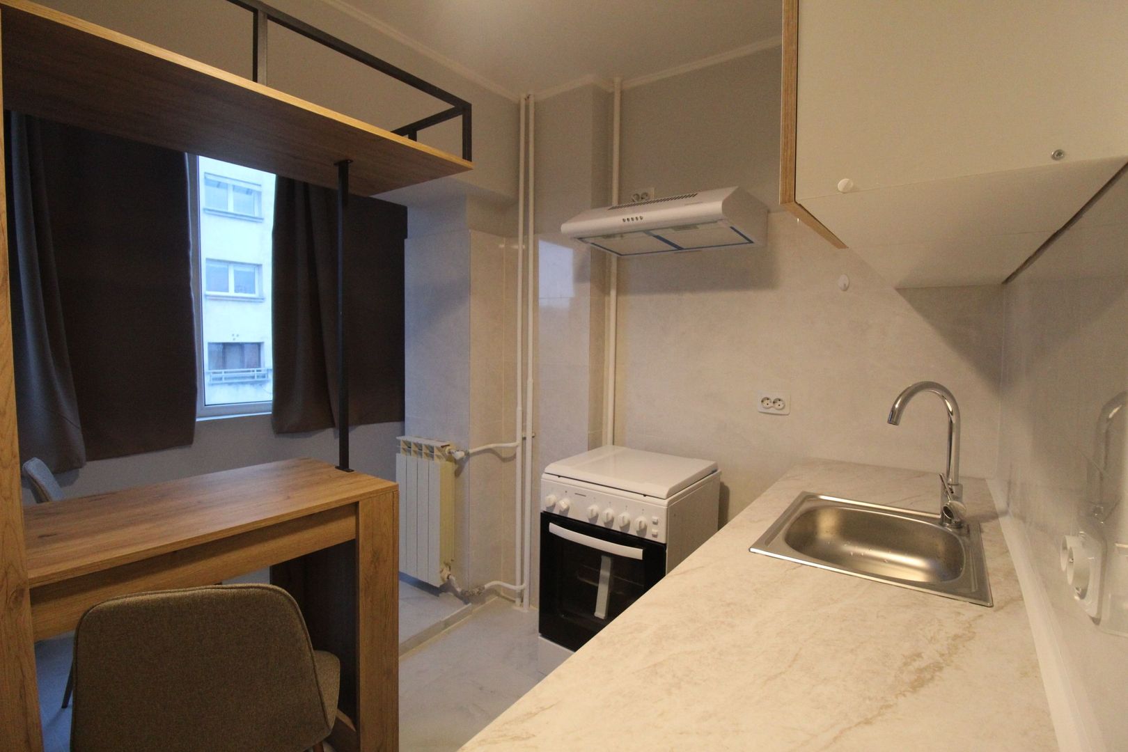 Studio- prima inchiriere - Piata Alba Iulia - Decebal - vedere Rond - Poză 5