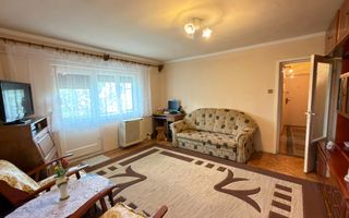 Apartament 2 camere MV1 Str. Narcisei 5 Etaj III - Carei - Poză 4