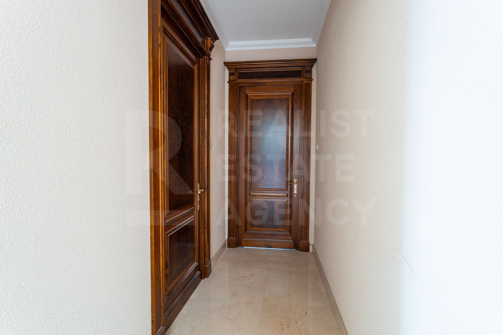 Apartament spațios cu 3 camere pe str. Trandafirilor - Poză 17