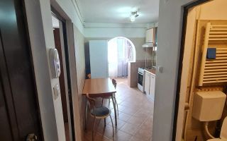 Apartament cu 1 cameră de închiriat în Podul de Fier, lângă stația de tramvai Pandurii - Poză 3