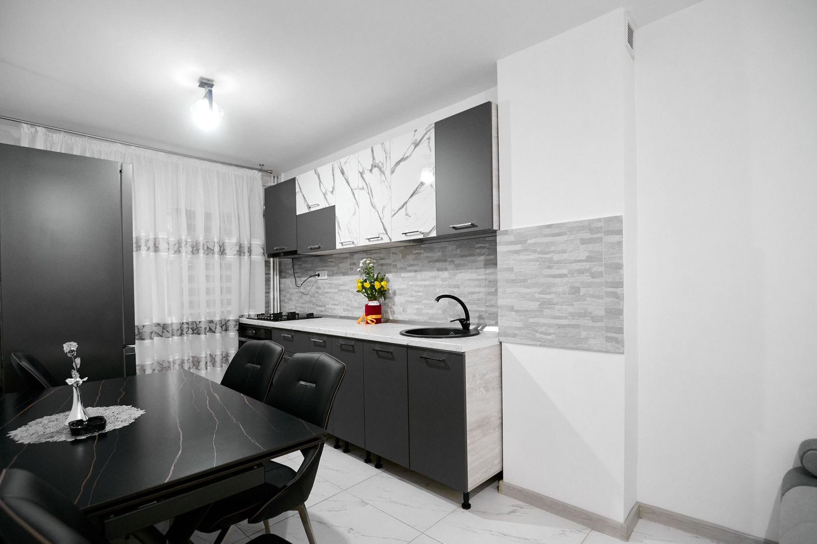 Garsonieră decomandată - Complet renovată -  Parter – Prundu - Poză 5