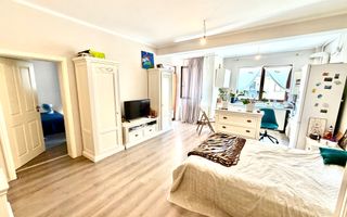 Apartament cu 2 camere la etajul 1 in Giroc - Poză 1