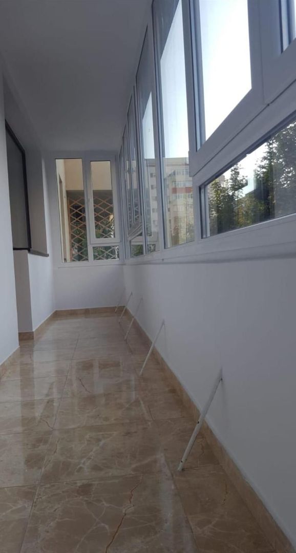 AP. 2 CAMERE PIATA SUDULUI, BUCATARIE INCHISA, METROU 6 MINUTE - Poză 7