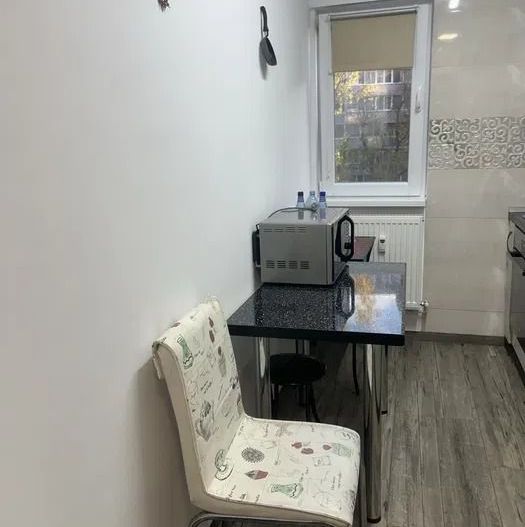 AP. 2 CAMERE LUJERULUI, MOBILAT MODERN, BUCATARIE INCHISA, LIBER - Poză 5