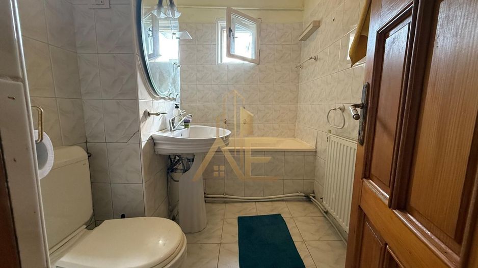ULTRACENTRAL -Apartament de vanzare 3 camere decomandat - Poză 11