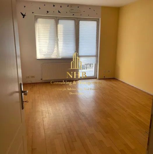 3 CAMERE-SPATIU PENTRU BIROURI - CENTRALA PROPRIE - Poză 1