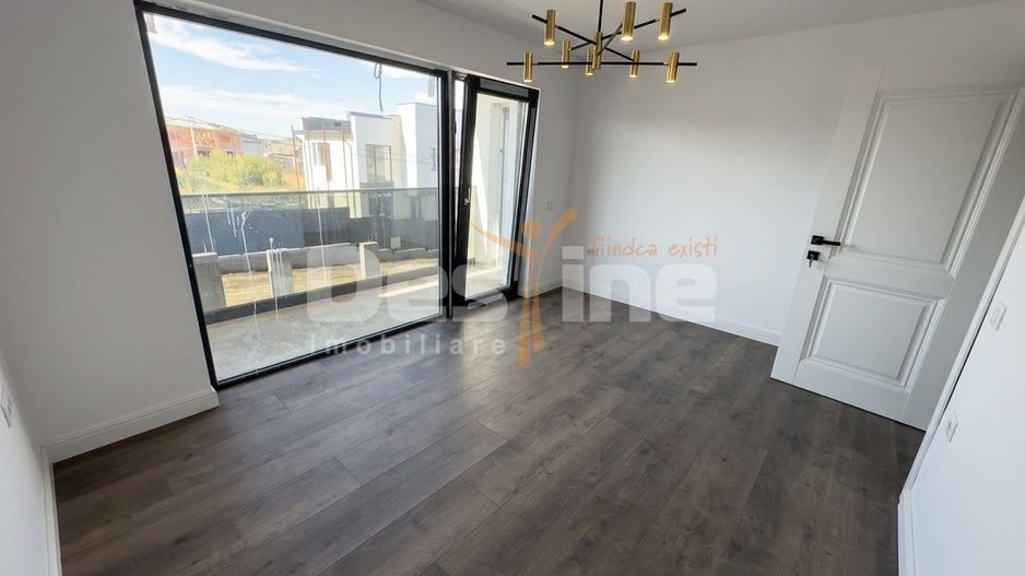 Casă individuală în Rediu – confort, terasă panoramică și acces rapid - Poză 12