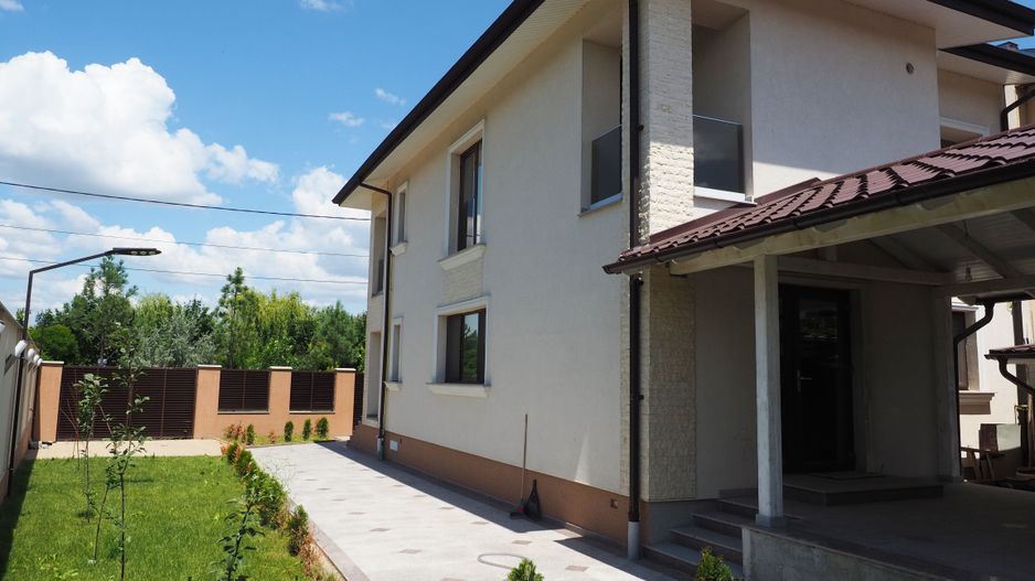 Vila Noua 4 camere finisata-mobilata si cu teren 333mp - Poză 1