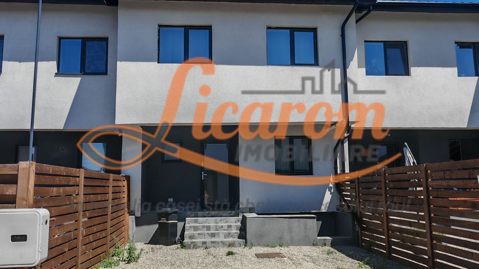 COMISION 0 . Vila LA CHEIE - IZVOR TARLUNGENI - P+E ,4 CAMERE. - Poză 19
