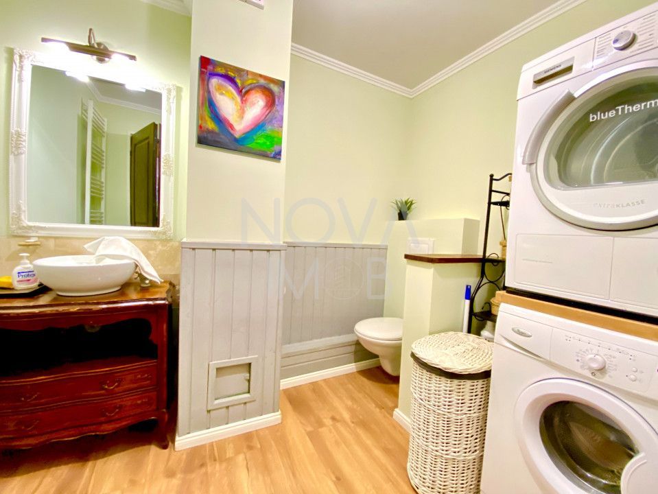 Apartament 3 camere, 2 bai, decomandat in Strand pentru inchiriat - Poză 15