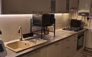 Apartament cu 3 camere pe strada Louis Pasteor! - Poză 7