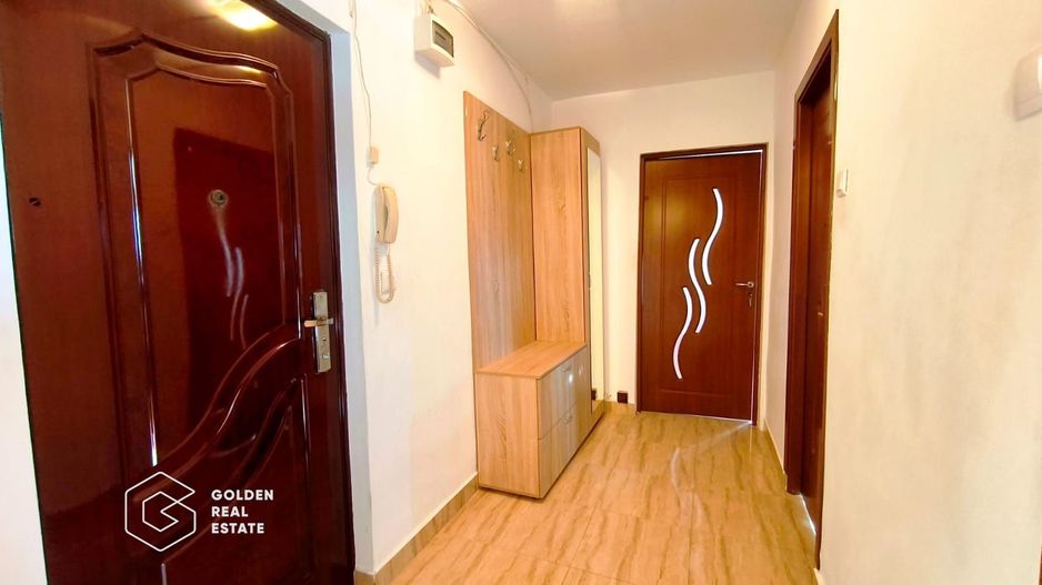 Apartament spatios cu 2 balcoane, modernizat, zona Alfa - Poză 5