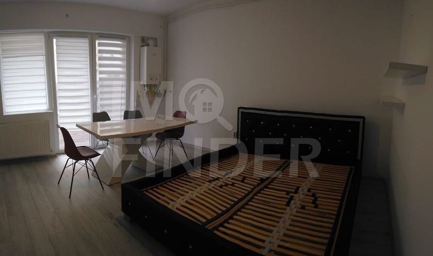 Apartament 2 camere  cu Terasa  si 2 Parcari - Poză 1