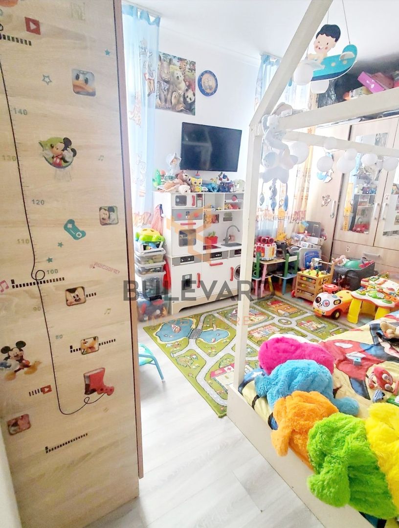Apartament cu 3 camere, zona strazii Cetatii! - Poză 4